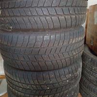 4 gomme marca Polaris Continental misura 235/55R17
