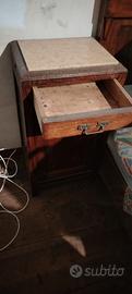 comodini stile liberty