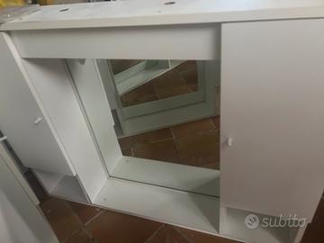 Mobiletto bagno bianco