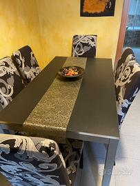 Tavolo color wengé con 6 sedie