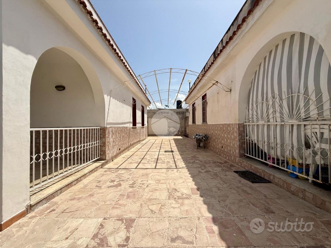 Casa – Carini, Villagrazia di Carini - Vista 2
