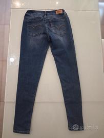Jeans Levi's 