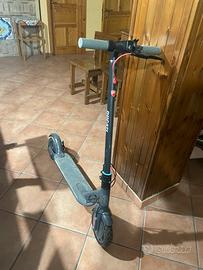 Monopattino elettrico ducati