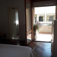 Libere 2 stanze una matrimoniale e una singola