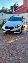 BMW Serie 1 F40 118d Business Advantage automatica