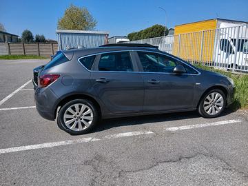 opel astra 2011 