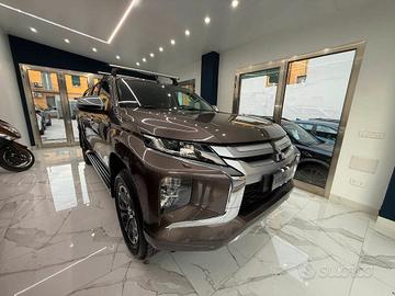 Mitsubishi L200 Double Cab MItsubishi L200 d.cab 2