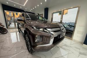 Mitsubishi L200 Double Cab MItsubishi L200 d.cab 2