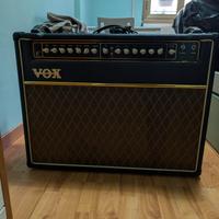 amplificatore valvolare per chitarra Vox mod 50 cp