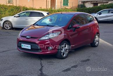 FORD Fiesta 1.4 3 porte Bz.- GPL Titanium