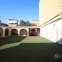 Frazionabile con ascensore e due ingressi