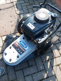 decespugliatore con ruote