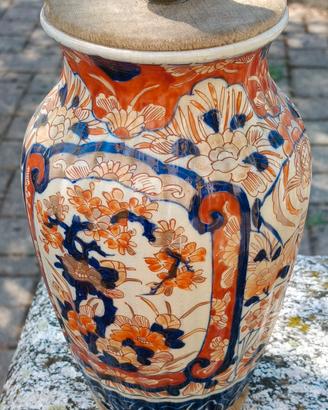Vaso giapponese  convertito in lampada.