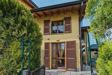 Villa Via Monte Misma, 16, Cologno al Serio
