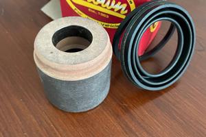 Pistoni per pinza freni posteriori Jeep