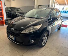 Ford Fiesta 1.4 TDCi 5p. Ghia OK NEOPATENTATI