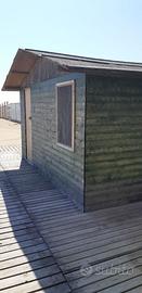 casetta prefabbricata in legno