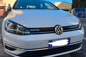 VOLKSWAGEN Golf 7ª serie - 2020