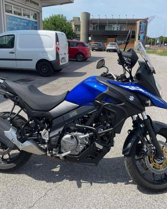 SUZUKI V-Strom 650 V-STROM 650
