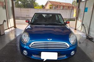 MINI COOPER USATA 
