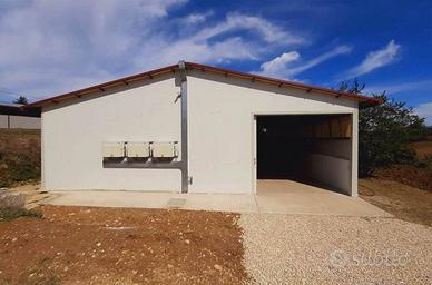 Immobile di 1200 m² con 3 locali a Fossacesia