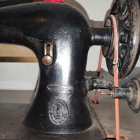 MACCHINA DA CUCIRE SINGER