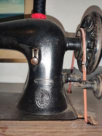 MACCHINA DA CUCIRE SINGER