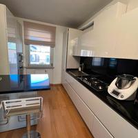 Cucina moderna completa