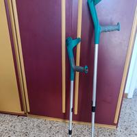 Stampelle regolabili