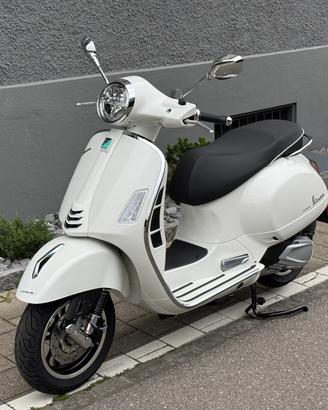 Vespa GTS 300 HPE ABS