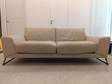 Divano in pelle Roche Bobois di design