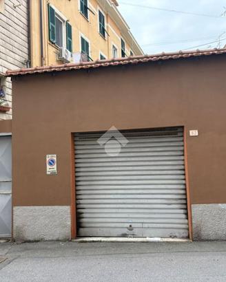 BOX A GENOVA