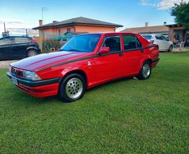 Alfa romeo 75 - 1988