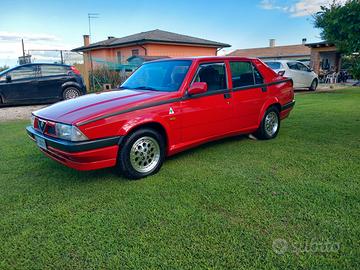 Alfa romeo 75 - 1988