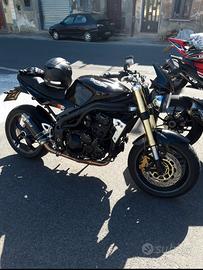 Triumph Speed triple 1050