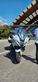 BMW R 1250 RT (2021) Opt 719 TFT 10.25" Audio Akra