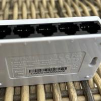 Tenda desktop switch 5 porte ethernet