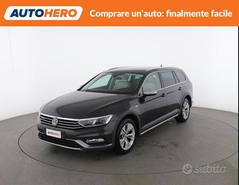 VOLKSWAGEN Passat Alltrack LR09737