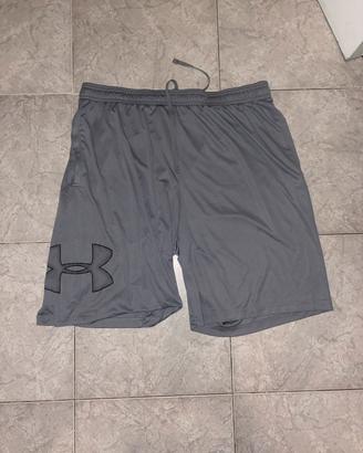 Pantaloncino da mare e piscina Under Armour