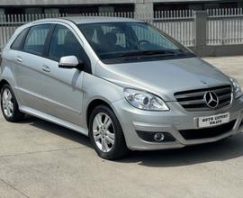 Mercedes-benz B 180 CDI Premium 2011