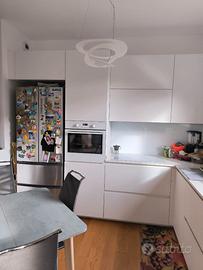 Cucina moderna design senza tempo