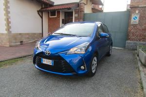 Toyota Yaris 1.0 70CV "49.400 km" Bluetooth, Cam