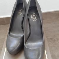 décolleté con plateau ASH