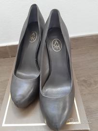 décolleté con plateau ASH