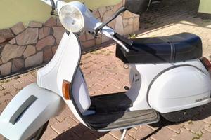 Vespa px150e