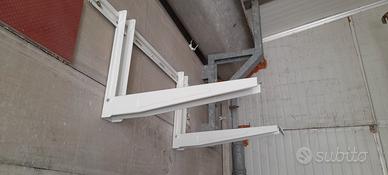 staffe per condizionatore 