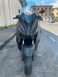 Yamaha xmax 300 2022