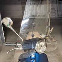 Parabrezza GIVI per Vespa 125