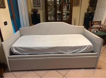 Divano Letto Estraibile Made in Italy