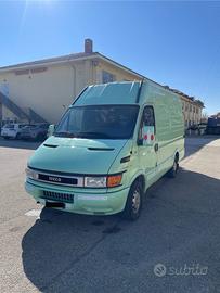 Iveco Daily 35S12 2004